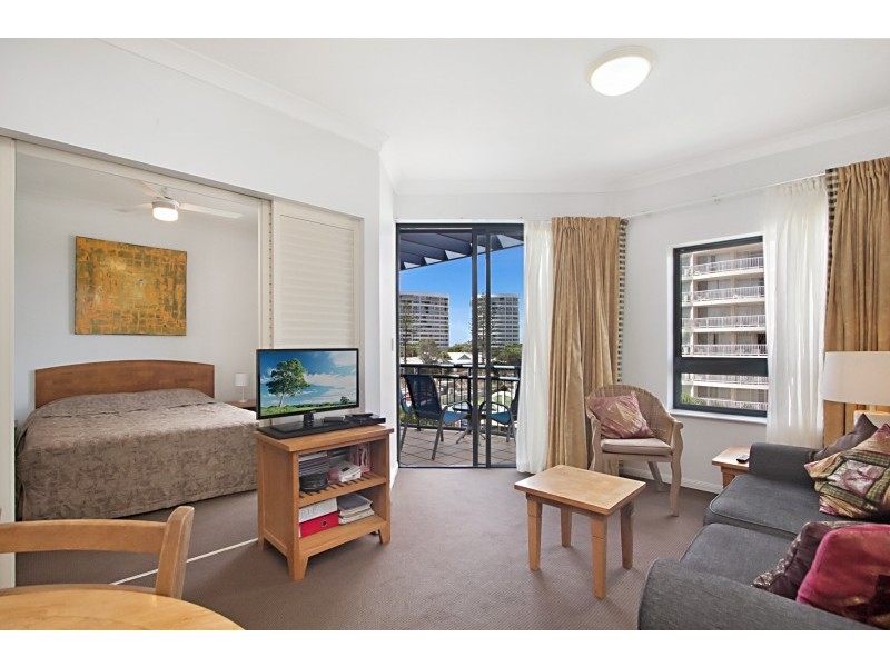 432/99 Griffith Street ‘Calypso Plaza’, Coolangatta QLD 4225