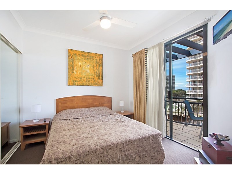 432/99 Griffith Street ‘Calypso Plaza’, Coolangatta QLD 4225