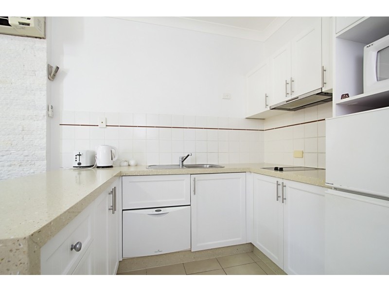 432/99 Griffith Street ‘Calypso Plaza’, Coolangatta QLD 4225