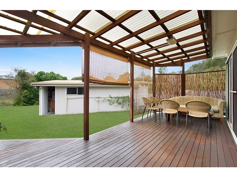18 Coyne Street, Kirra QLD 4225