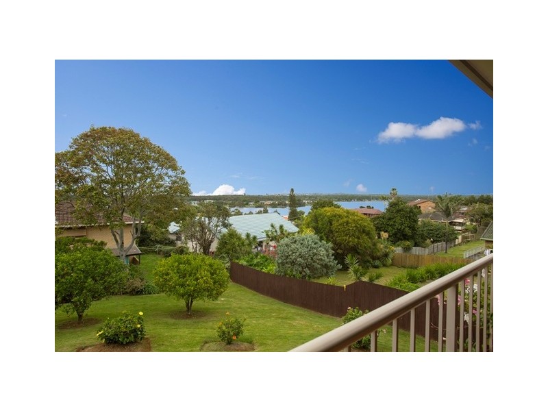 36 Pacific Drive, Banora Point NSW 2486