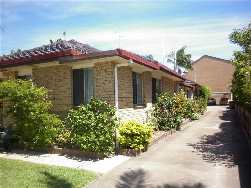 1/7 Douglas Street, Kirra QLD 4225