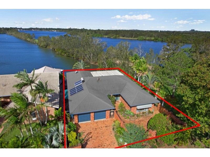 98 Old Ferry Road, Banora Point NSW 2486