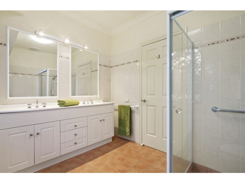98 Old Ferry Road, Banora Point NSW 2486