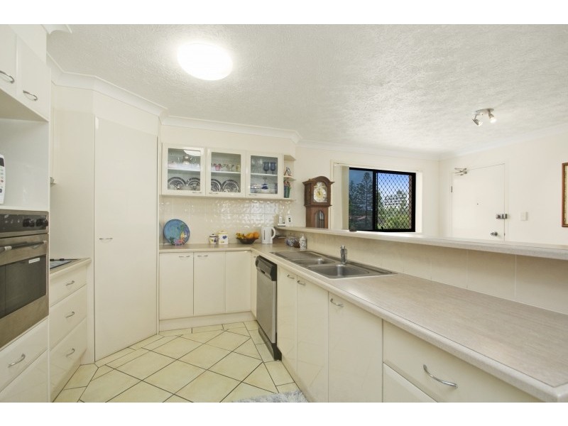 3/34 Boundary Street, Coolangatta QLD 4225