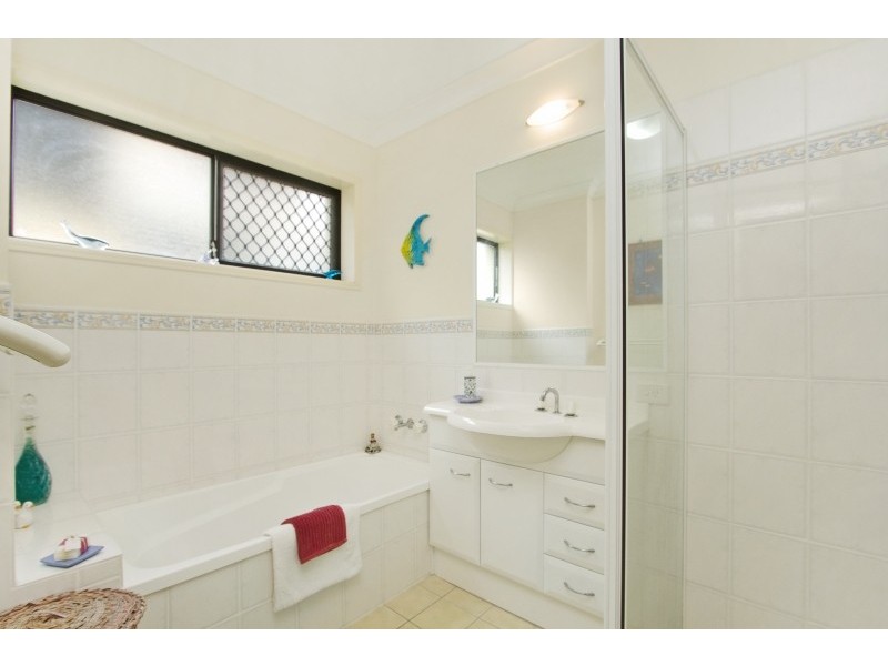 3/34 Boundary Street, Coolangatta QLD 4225