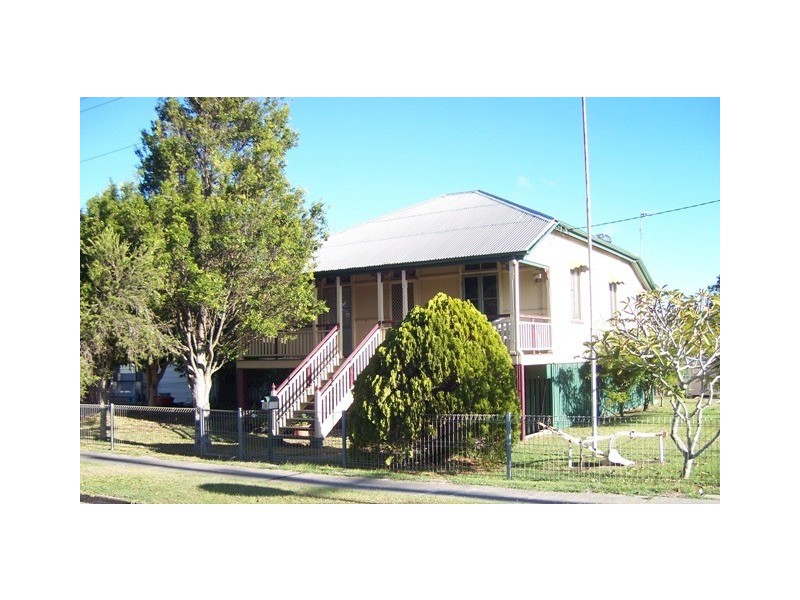 10 Bolton Street, Kirra QLD 4225