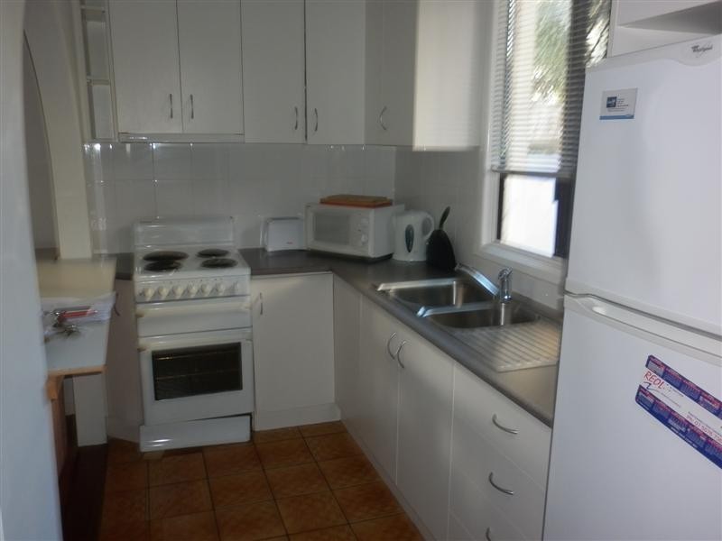 1/24 Eden Avenue, Rainbow Bay QLD 4225