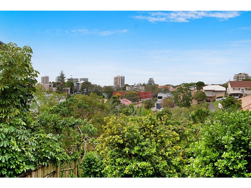 68 Garrick Street, Coolangatta QLD 4225