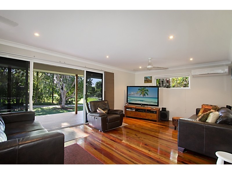 7 Dudgeon Drive, Tallebudgera QLD 4228
