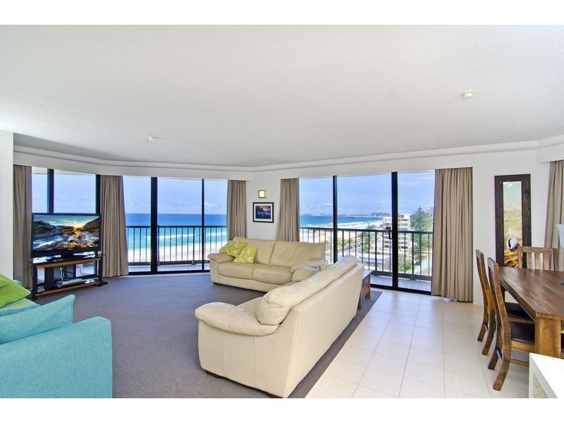 J8/828 Pacific Parade, Currumbin QLD 4223