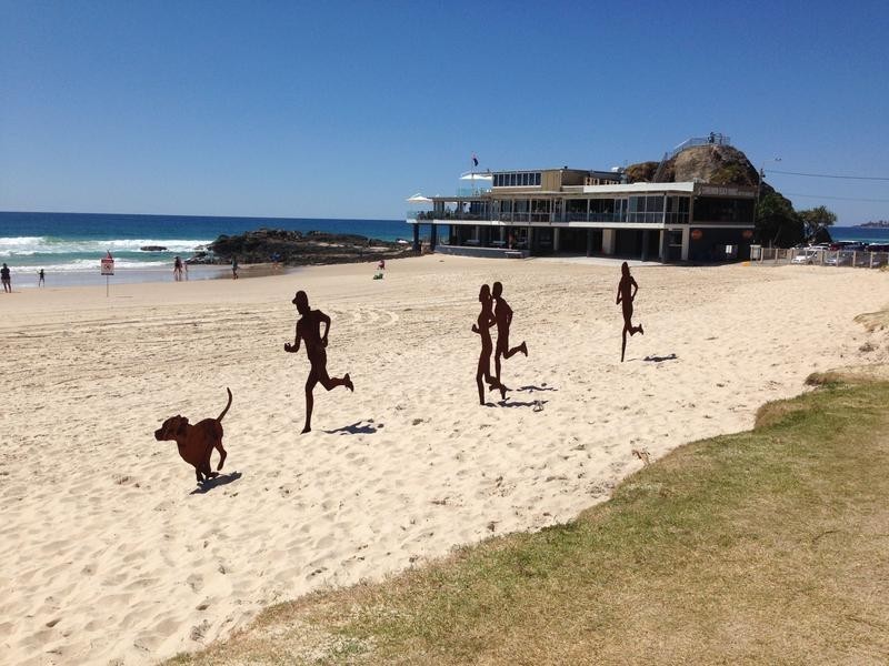 J8/828 Pacific Parade, Currumbin QLD 4223