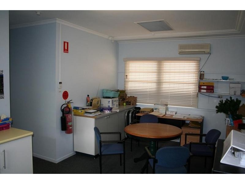 27 Minjungbal Drive, Tweed Heads South NSW 2486