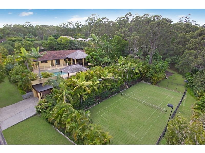 2 Evergreen Drive, Elanora QLD 4221