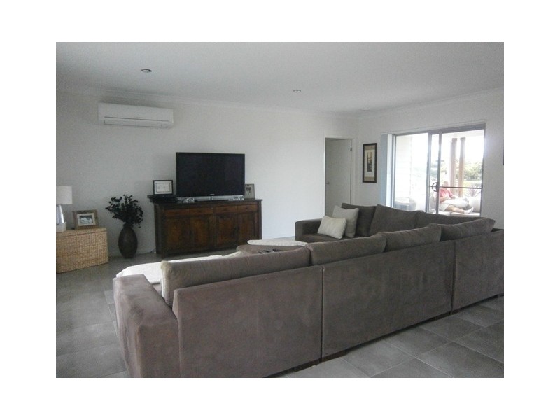 22 Sunnycrest Drive, Terranora NSW 2486