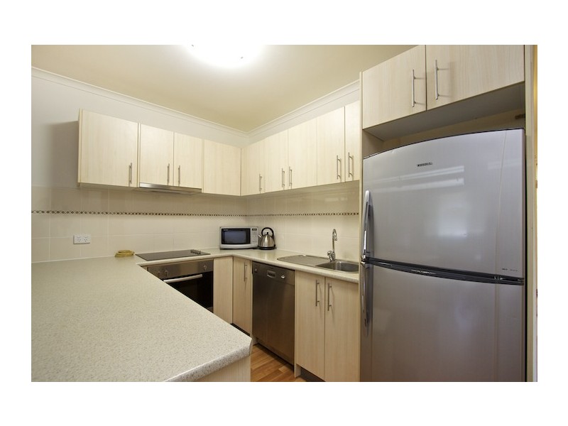 7/23 Coolangatta Road, Kirra QLD 4225