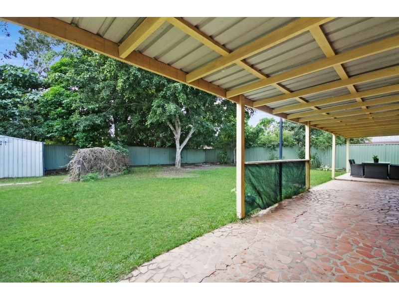 4 Amadeus Street, Elanora QLD 4221