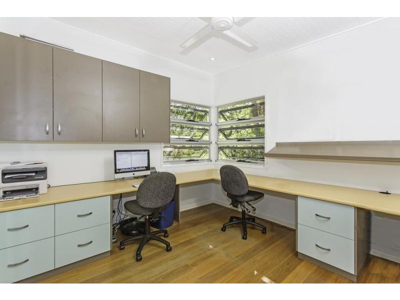 57 Rutledge Street, Coolangatta QLD 4225