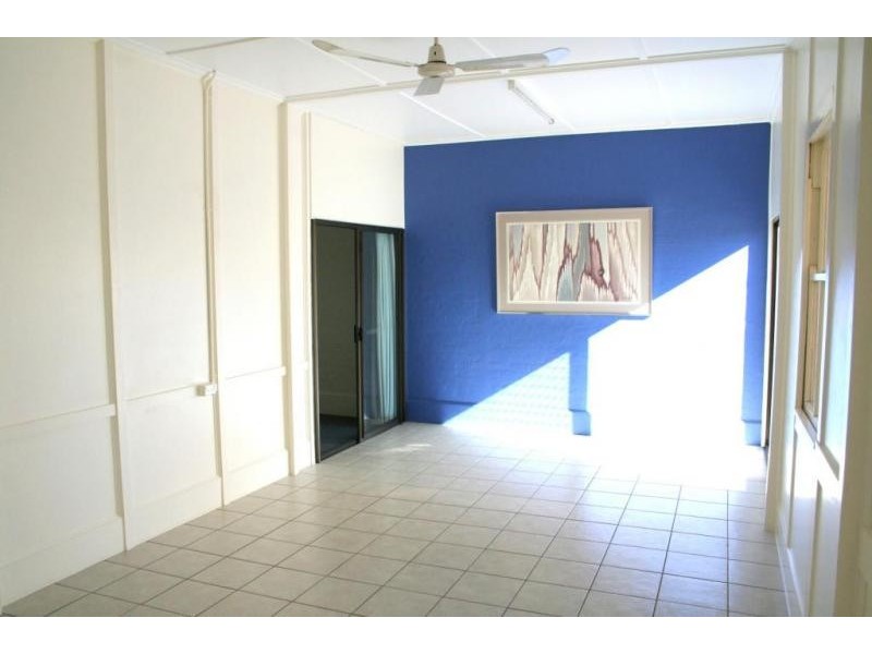 23a Griffith Street, Coolangatta QLD 4225