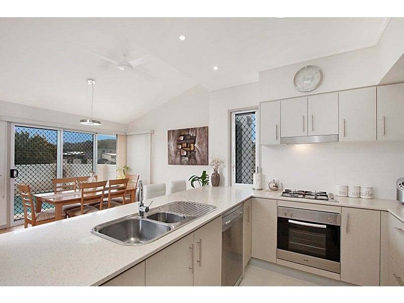 7/2 Border Drive North, Currumbin Waters QLD 4223