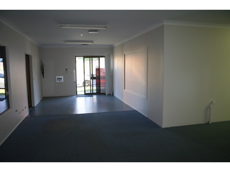 4/34 Oyster Point Road, Banora Point NSW 2486