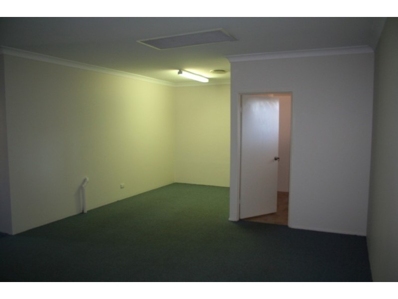 4/34 Oyster Point Road, Banora Point NSW 2486