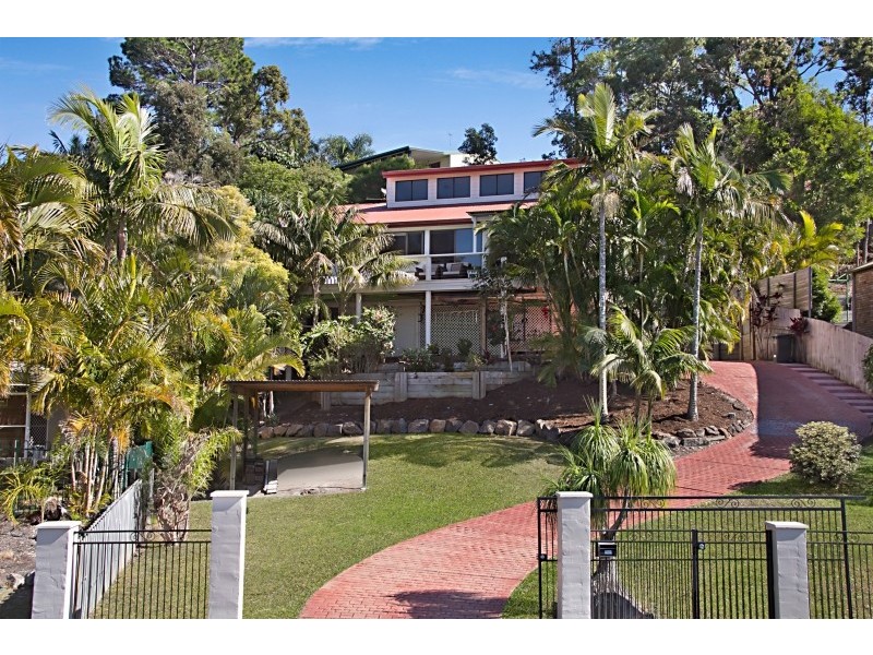 128 Murtha Drive, Elanora QLD 4221