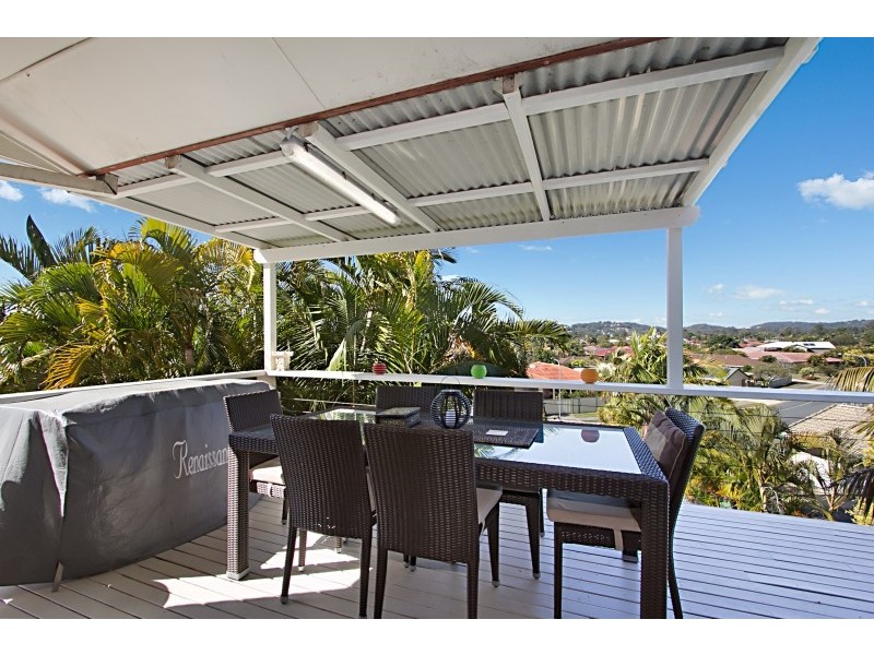 128 Murtha Drive, Elanora QLD 4221