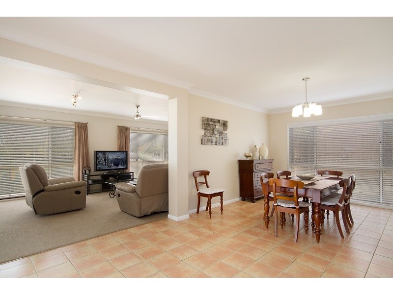 78 Lochlomond Drive, Banora Point NSW 2486