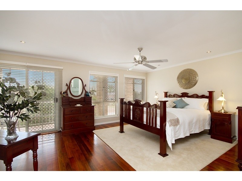 78 Lochlomond Drive, Banora Point NSW 2486