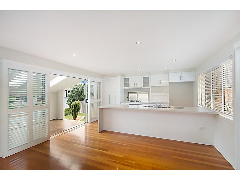 76 Botanical Cct, Banora Point NSW 2486