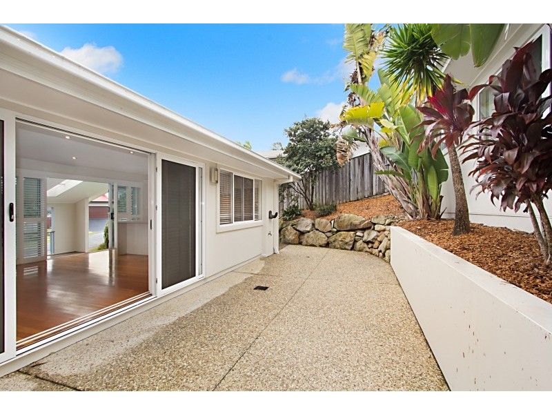 76 Botanical Cct, Banora Point NSW 2486