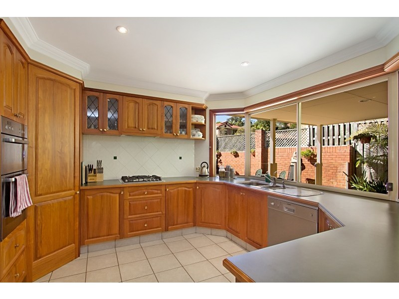 62 Silver Glade Drive, Elanora QLD 4221