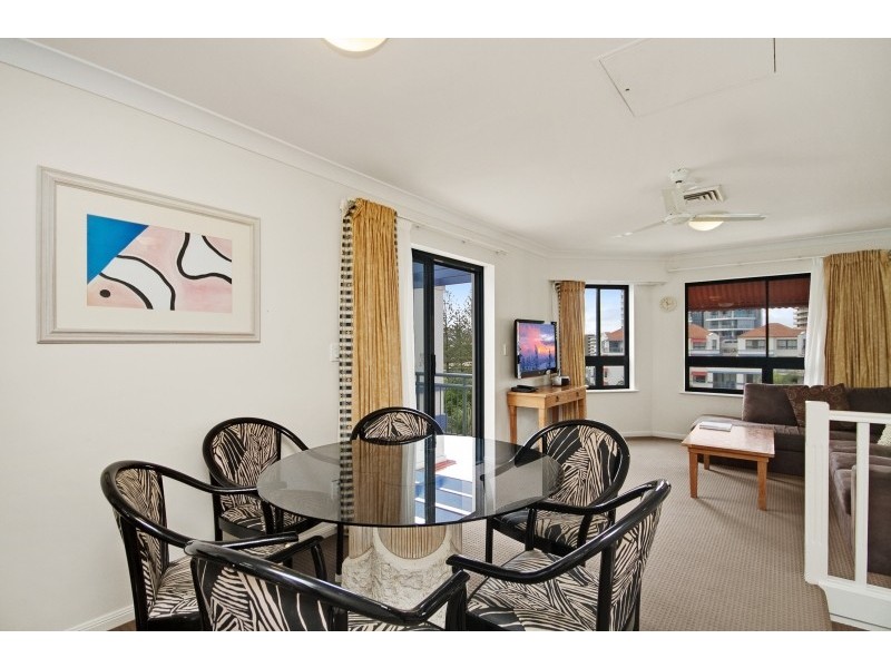 411/99 Griffith Street ‘Calypso Plaza’, Coolangatta QLD 4225