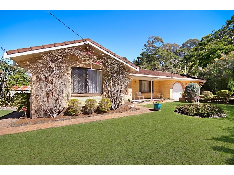 27 Inlet Dr (cnr Lakes Dr), Tweed Heads NSW 2485