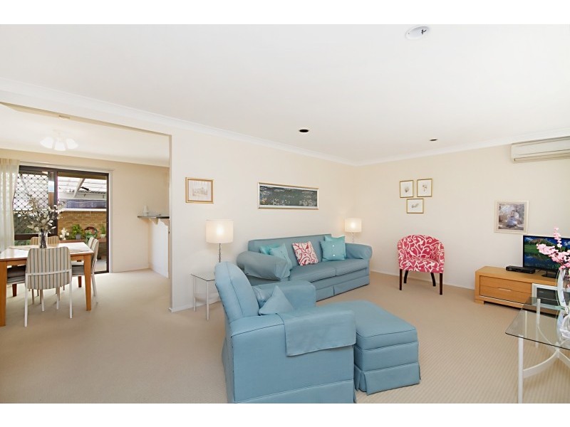 27 Inlet Dr (cnr Lakes Dr), Tweed Heads NSW 2485