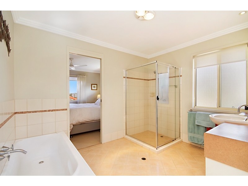 3/24 Bione Avenue, Banora Point NSW 2486