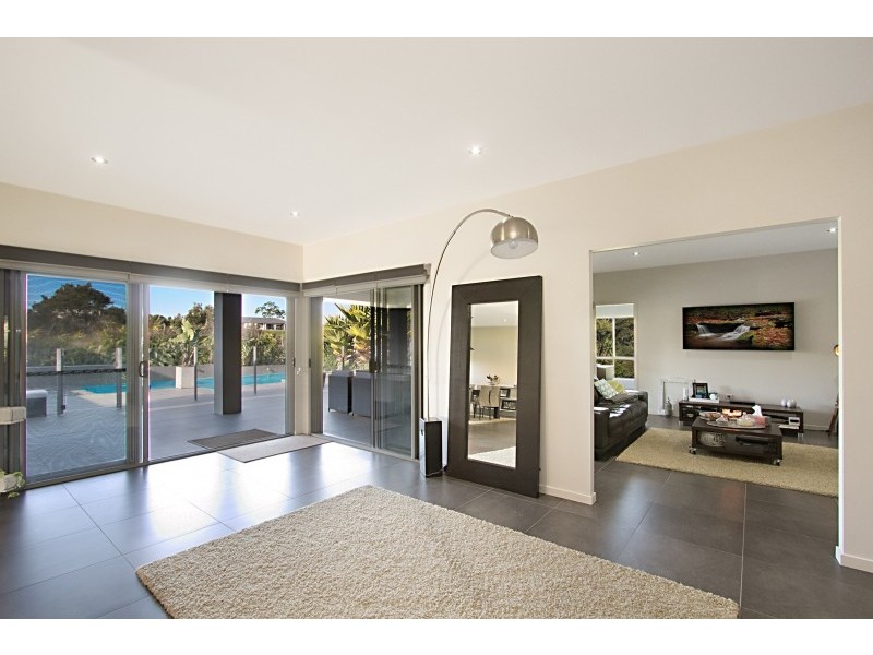 25 Sunnycrest Drive, Terranora NSW 2486