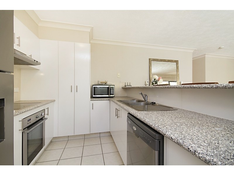 6/33-37 Dixon Street ‘Parkside View’, Coolangatta QLD 4225
