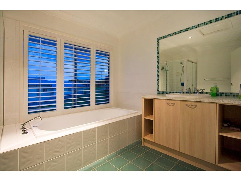 255 Darlington Drive, Banora Point NSW 2486