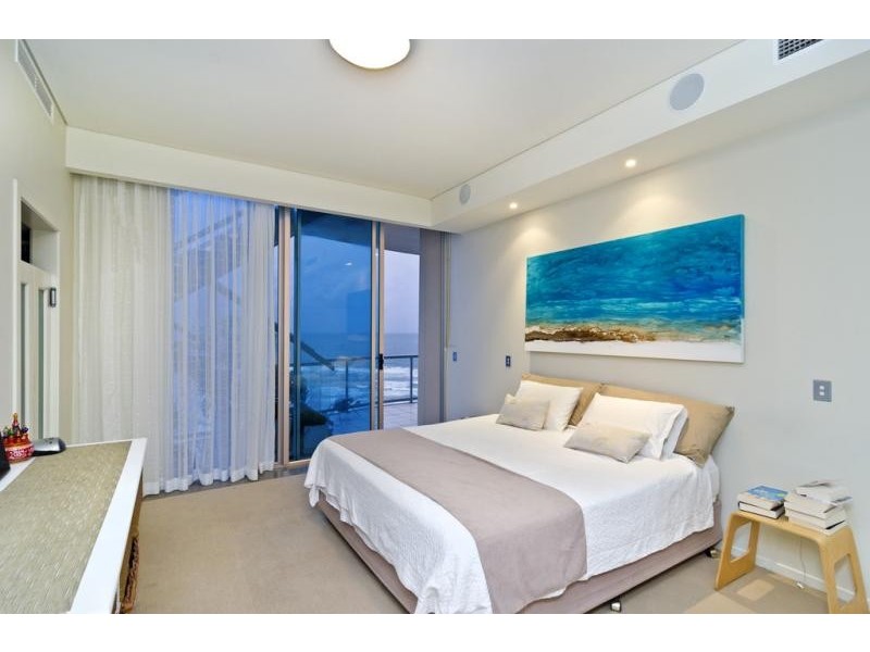 5/129 Musgrave Street PHAROS APARTMENTS, Kirra QLD 4225