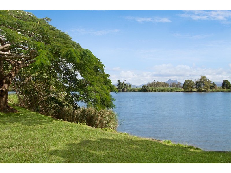 138 Riverside Drive, Tumbulgum NSW 2490