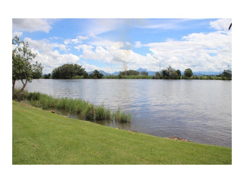 138 Riverside Drive, Tumbulgum NSW 2490