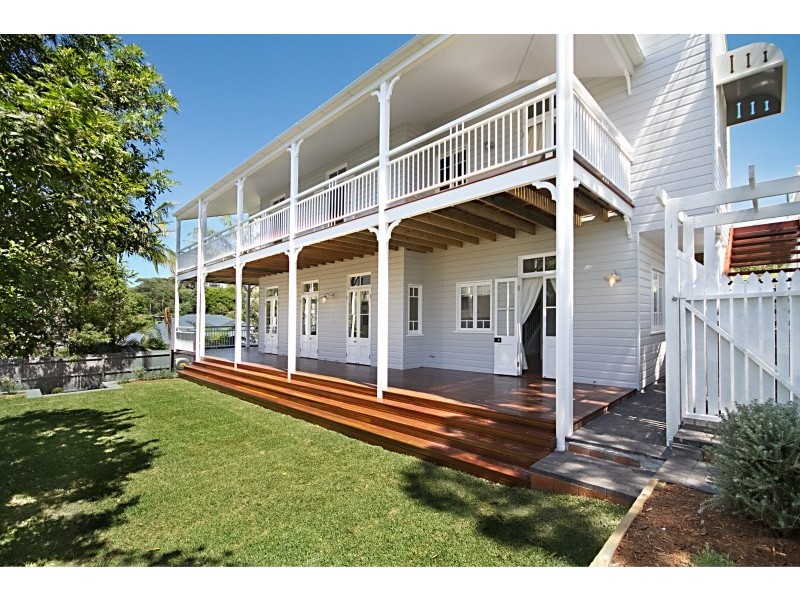 32 Tweed Street, Coolangatta QLD 4225