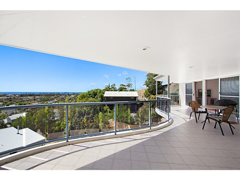 8 Cangella Court, Tugun QLD 4224