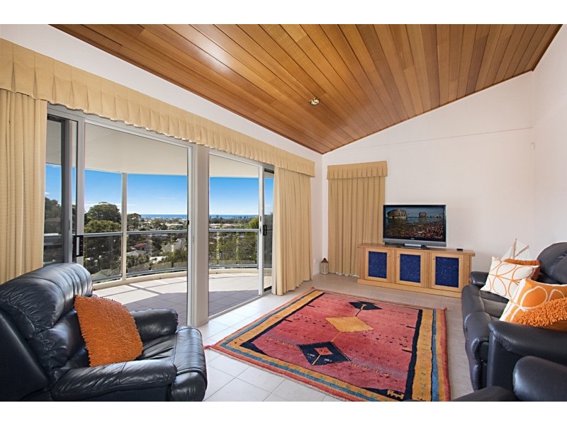 8 Cangella Court, Tugun QLD 4224