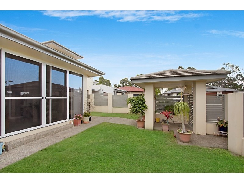 2 Fairmont Court, Banora Point NSW 2486
