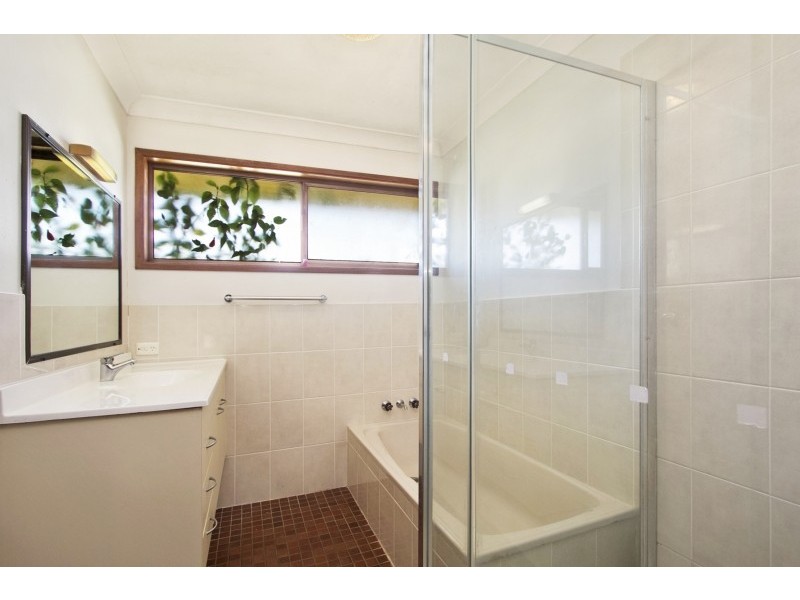 92 Pioneer Parade, Banora Point NSW 2486