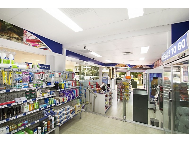 Shop 2 & 3/118 Griffith Street, Coolangatta QLD 4225