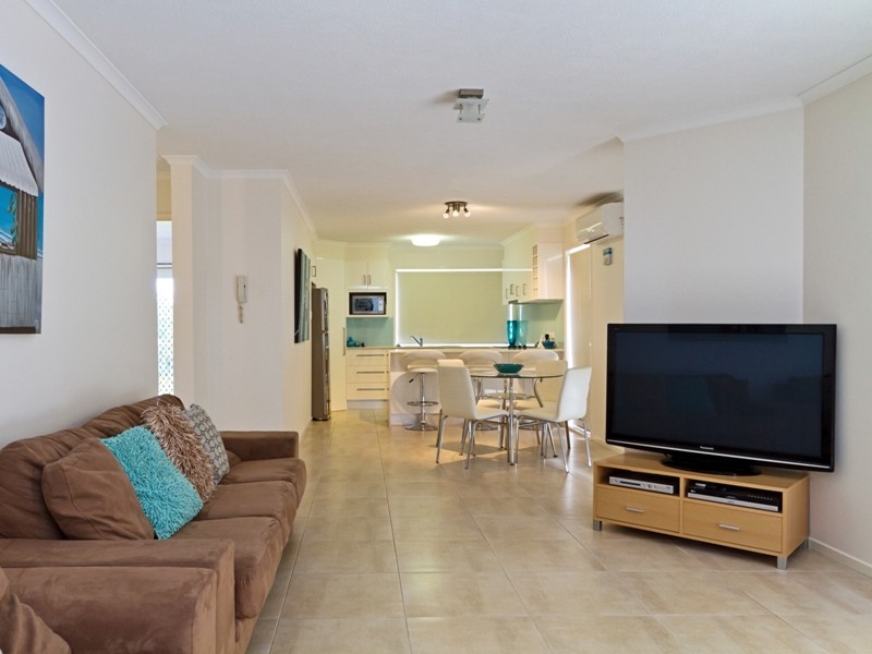 1/285 Golden Four Drive ‘Carool Court’, Bilinga QLD 4225